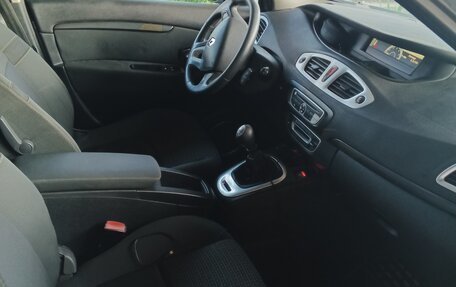 Renault Scenic III, 2010 год, 570 000 рублей, 15 фотография