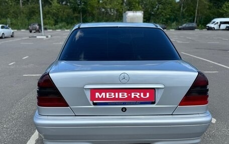 Mercedes-Benz C-Класс, 1998 год, 750 000 рублей, 4 фотография