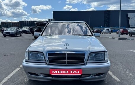 Mercedes-Benz C-Класс, 1998 год, 750 000 рублей, 2 фотография