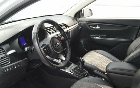 KIA Rio IV, 2017 год, 940 000 рублей, 10 фотография