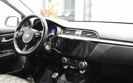 KIA Rio IV, 2017 год, 940 000 рублей, 21 фотография