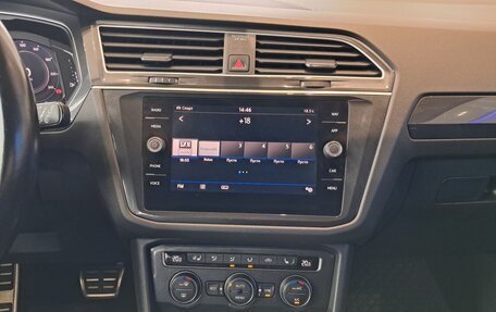 Volkswagen Tiguan II, 2019 год, 2 722 000 рублей, 15 фотография