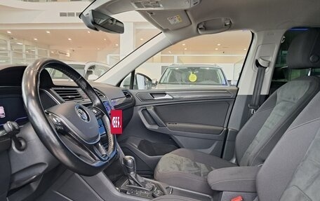 Volkswagen Tiguan II, 2019 год, 2 722 000 рублей, 16 фотография