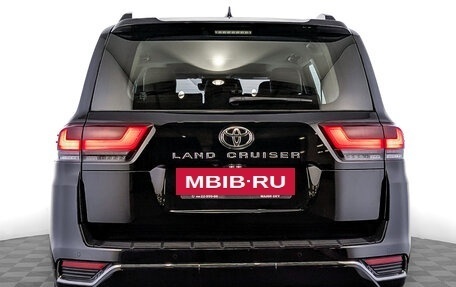 Toyota Land Cruiser, 2024 год, 15 700 000 рублей, 6 фотография