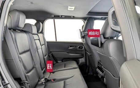 Toyota Land Cruiser, 2024 год, 15 700 000 рублей, 12 фотография