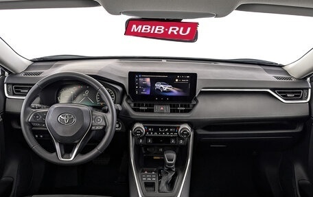 Toyota RAV4, 2025 год, 4 850 000 рублей, 10 фотография