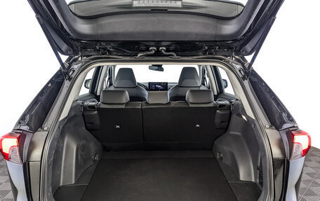 Toyota RAV4, 2024 год, 4 750 000 рублей, 8 фотография