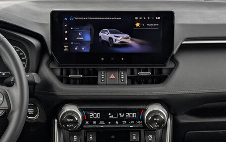 Toyota RAV4, 2024 год, 4 750 000 рублей, 11 фотография