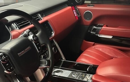 Land Rover Range Rover IV рестайлинг, 2015 год, 4 750 000 рублей, 5 фотография