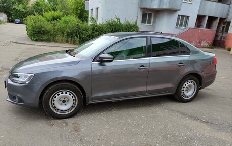 Volkswagen Jetta VI, 2012 год, 930 000 рублей, 6 фотография