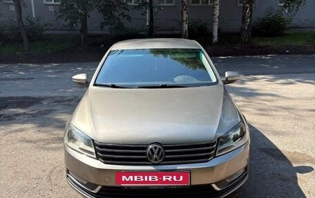 Volkswagen Passat B7, 2013 год, 1 090 000 рублей, 8 фотография
