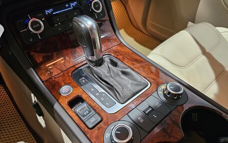 Volkswagen Touareg III, 2012 год, 1 939 000 рублей, 14 фотография