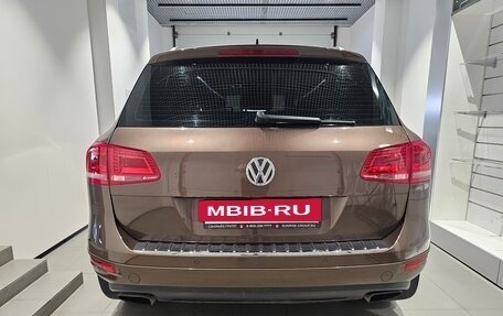 Volkswagen Touareg III, 2012 год, 1 939 000 рублей, 5 фотография