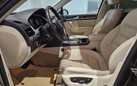Volkswagen Touareg III, 2012 год, 1 939 000 рублей, 19 фотография