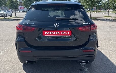 Mercedes-Benz GLA, 2020 год, 3 750 000 рублей, 2 фотография