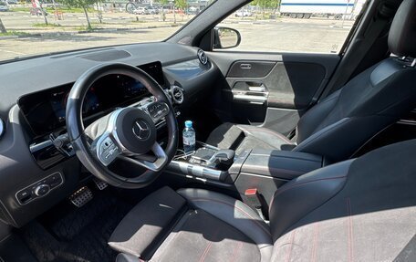 Mercedes-Benz GLA, 2020 год, 3 750 000 рублей, 12 фотография