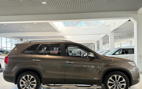 KIA Sorento II рестайлинг, 2014 год, 1 790 000 рублей, 10 фотография