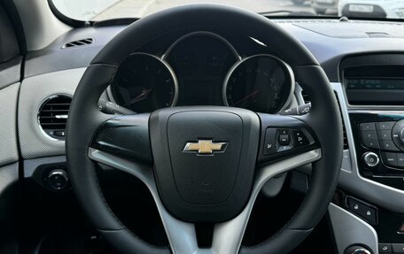 Chevrolet Cruze II, 2011 год, 740 000 рублей, 7 фотография