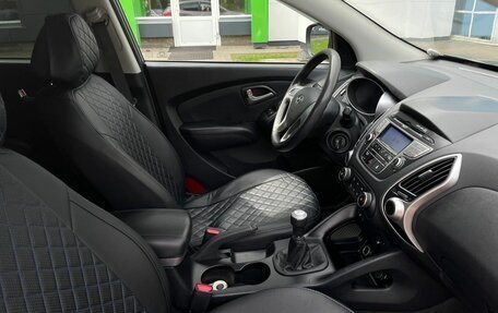 Hyundai ix35 I рестайлинг, 2013 год, 1 100 000 рублей, 9 фотография