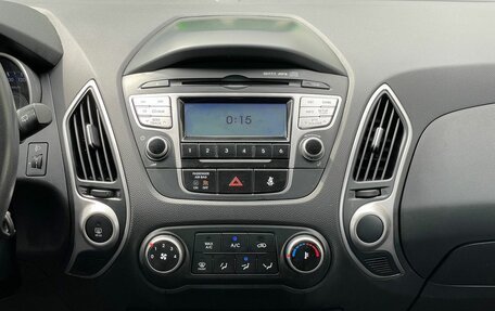 Hyundai ix35 I рестайлинг, 2013 год, 1 100 000 рублей, 12 фотография