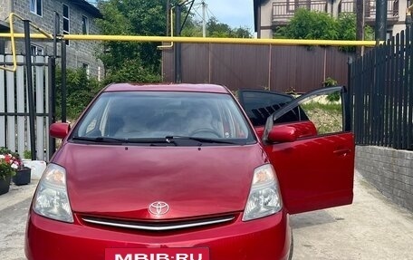 Toyota Prius, 2007 год, 870 000 рублей, 2 фотография