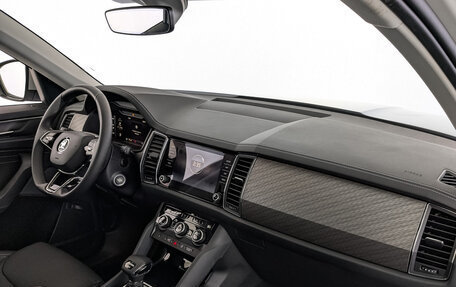 Skoda Kodiaq I, 2025 год, 5 300 000 рублей, 9 фотография