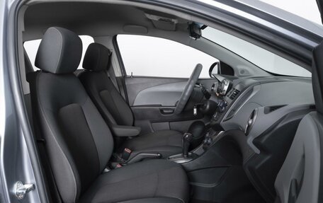 Chevrolet Aveo III, 2013 год, 899 000 рублей, 8 фотография