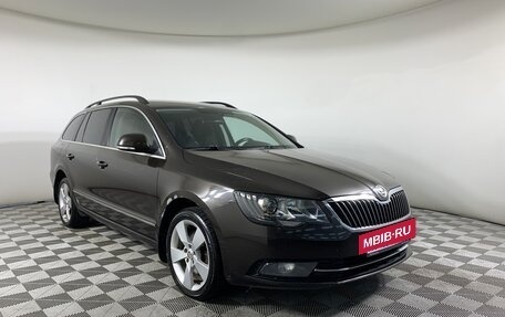 Skoda Superb III рестайлинг, 2014 год, 828 000 рублей, 3 фотография