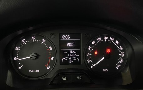 Skoda Rapid I, 2014 год, 599 000 рублей, 14 фотография