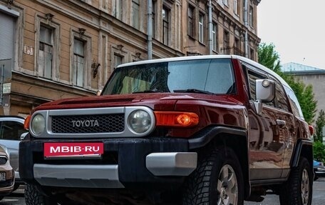 Toyota FJ Cruiser, 2007 год, 2 149 000 рублей, 16 фотография