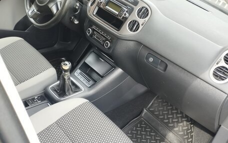 Volkswagen Tiguan I, 2010 год, 920 000 рублей, 4 фотография