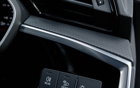 Audi Q3, 2020 год, 2 400 000 рублей, 22 фотография
