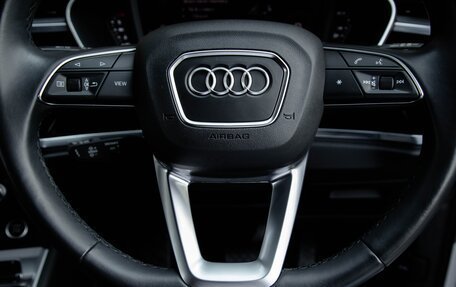 Audi Q3, 2020 год, 2 400 000 рублей, 24 фотография