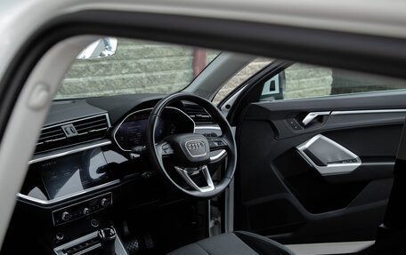 Audi Q3, 2020 год, 2 400 000 рублей, 32 фотография