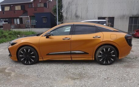 Toyota Crown, 2023 год, 5 800 000 рублей, 3 фотография