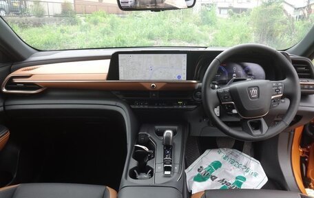 Toyota Crown, 2023 год, 5 800 000 рублей, 4 фотография