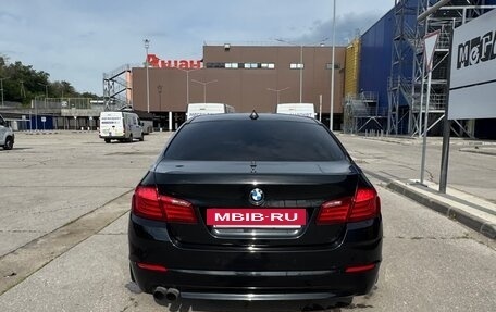 BMW 5 серия, 2012 год, 1 800 000 рублей, 8 фотография