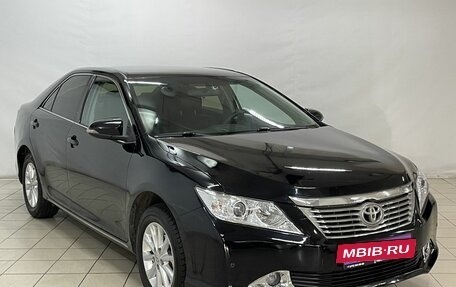Toyota Camry, 2014 год, 1 629 000 рублей, 2 фотография