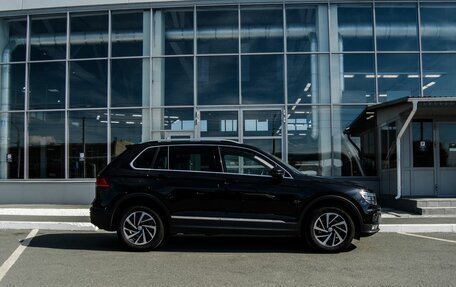 Volkswagen Tiguan II, 2019 год, 2 450 000 рублей, 8 фотография