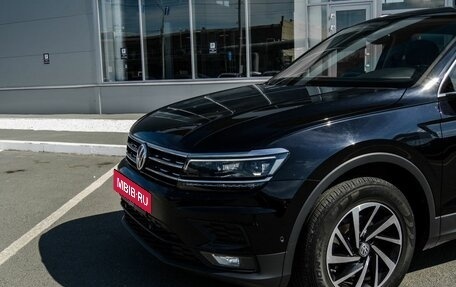 Volkswagen Tiguan II, 2019 год, 2 450 000 рублей, 10 фотография