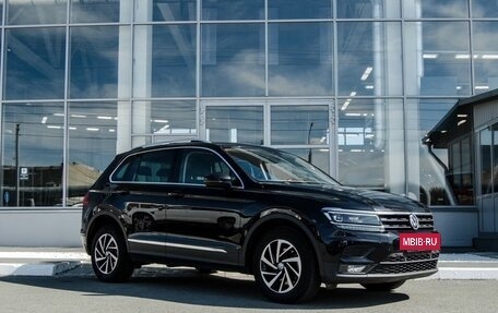 Volkswagen Tiguan II, 2019 год, 2 450 000 рублей, 5 фотография