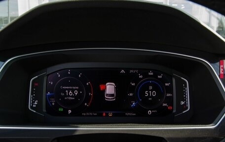 Volkswagen Tiguan II, 2019 год, 2 450 000 рублей, 16 фотография