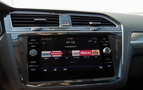 Volkswagen Tiguan II, 2019 год, 2 450 000 рублей, 17 фотография