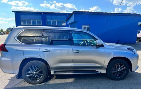 Lexus LX III, 2016 год, 7 500 000 рублей, 3 фотография