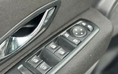 Renault Fluence I, 2015 год, 880 000 рублей, 7 фотография