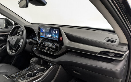 Toyota Highlander, 2024 год, 6 815 500 рублей, 9 фотография