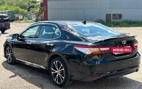 Toyota Camry, 2018 год, 2 850 000 рублей, 16 фотография