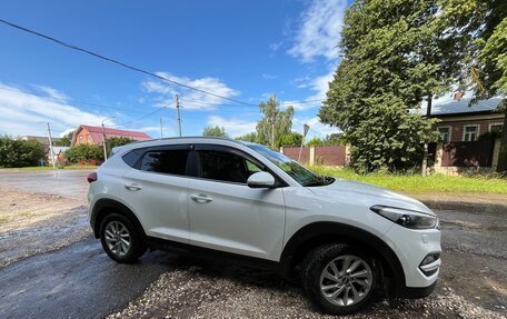 Hyundai Tucson III, 2017 год, 1 780 000 рублей, 5 фотография