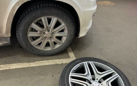 Mercedes-Benz GL-Класс, 2014 год, 3 050 000 рублей, 5 фотография