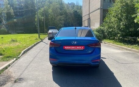 Hyundai Solaris II рестайлинг, 2018 год, 1 100 000 рублей, 7 фотография